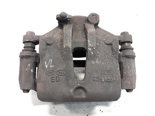Used Left front brake caliper HYUNDAI i30 Estate (FD) 1.4 (109 hp) 20524558