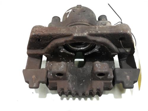 Used Left front brake caliper BMW 5 Touring (E61) 520 d (150 hp) 20539371