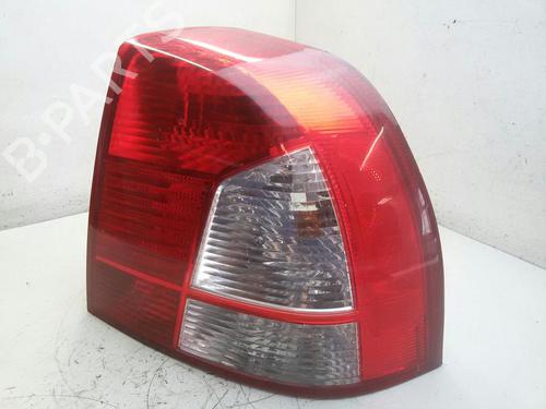 Right taillight KIA SHUMA II (FB) 1.6 | BP20566944C35 