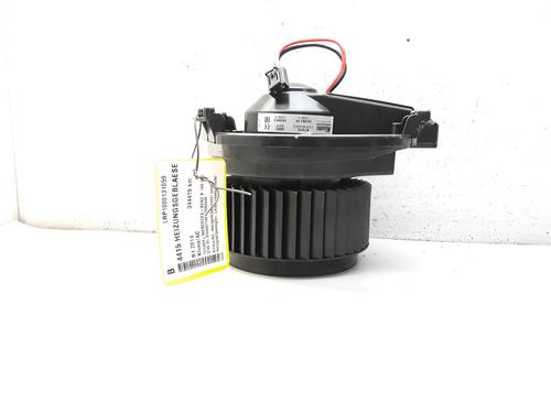 Used Heater blower motor MERCEDES-BENZ B-CLASS Sports Tourer (W246, W242) B 180 CDI / d (246.212) (109 hp) 20522077