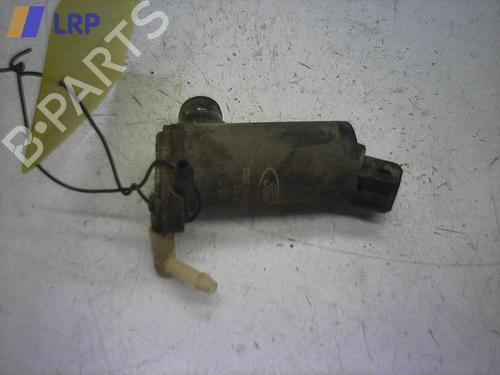 Used Washer pump FORD FIESTA V (JH_, JD_) 1.3 (60 hp) 20564739