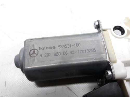 Right front window motor MERCEDES-BENZ CLS (C218) CLS 350 CDI / d (218.323) | BP20544708E20 