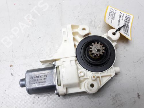 Used Left front window motor FORD FOCUS II Turnier (DA_, FFS, DS) 1.6 TDCi (109 hp) 20562418