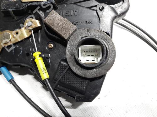 Front left lock TOYOTA AVENSIS Saloon (_T25_) 1.8 VVT-i (ZZT251_, ZZT251R) | BP20580623C98 