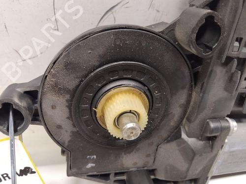 Right front window motor SEAT EXEO ST (3R5) 1.8 TSI | BP32329942E20  - Image 6