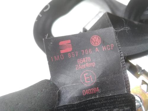 Høyre foran beltestrammer SEAT LEON (1M1) 1.6 16 V | BP20522438C88 