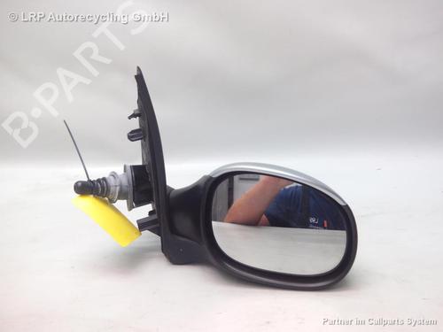 Used Right mirror PEUGEOT 206 Hatchback (2A/C) 1.4 i (75 hp) 20535457
