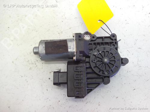 Right front window motor OPEL ZAFIRA A MPV (T98) 1.6 16V (F75) | BP20544717E20 