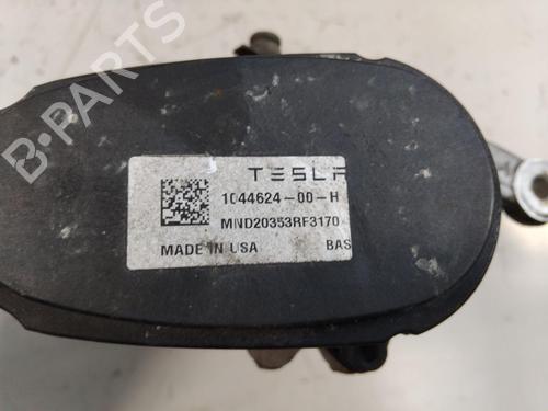 Right rear brake caliper TESLA MODEL 3 (5YJ3) EV Performance AWD | BP32126675M106  - Image 6
