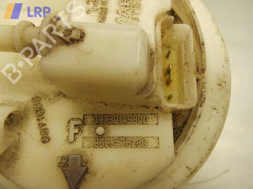 Used Fuel pump PEUGEOT 206 Hatchback (2A/C) 1.1 i (60 hp) 20558349
