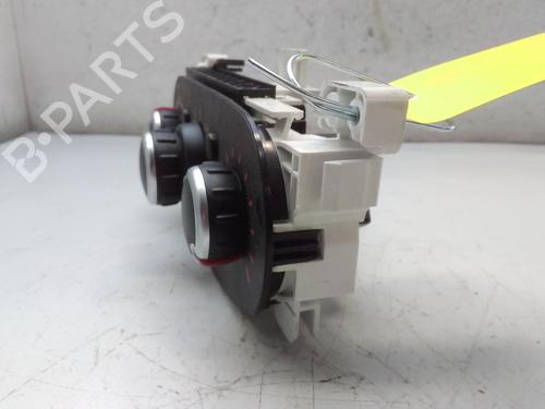 Climate control RENAULT TWINGO III (BCM_, BCA_) 1.0 SCe 70 | BP20522129I5 