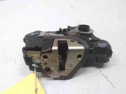 Front right lock TOYOTA AVENSIS Estate (_T25_) 2.2 D-CAT (ADT251_, ADT251R) | BP20591396C97 