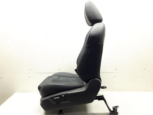 Left front seat MITSUBISHI ECLIPSE CROSS (GK_, GL_) Plug-in Hybrid 4WD (GL3W) | BP31573074C15 