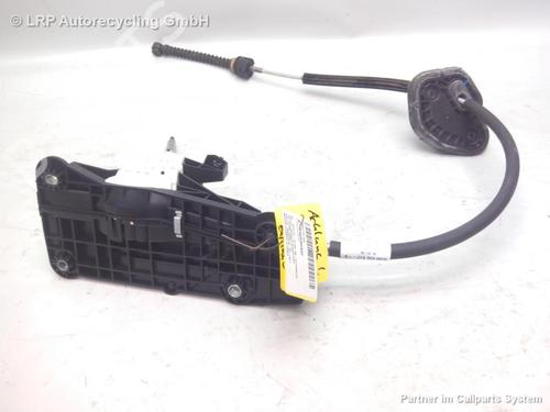 Used Gear lever RENAULT LAGUNA III Grandtour (KT0/1) 2.0 dCi (KT01, KT08, KT09, KT0K, KT12, KT1D, KT1W) (150 hp) 20583299