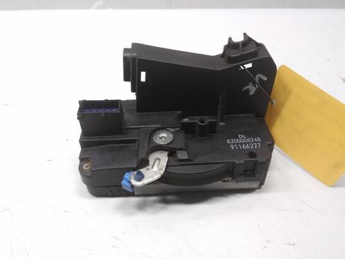 Used Front right lock RENAULT TRAFIC II Van (FL) 1.9 dCi 80 (FL0B) (82 hp) 20591373
