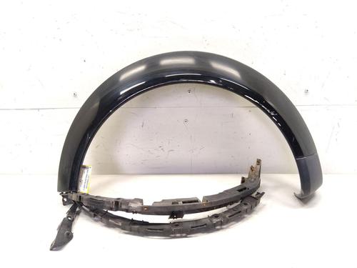 rear-left-wheel-arch-trim-audi-a2-8z0-2000-2001-2002-2003-2004-2005-38490485 main image