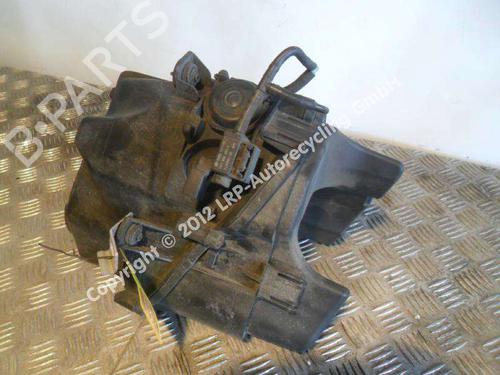 Air filter box AUDI A8 D3 (4E2, 4E8) S8 quattro | BP20561323M87 
