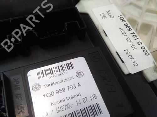 Left front window motor VW EOS (1F7, 1F8) 1.6 FSI | BP36788310E21 - Image 3