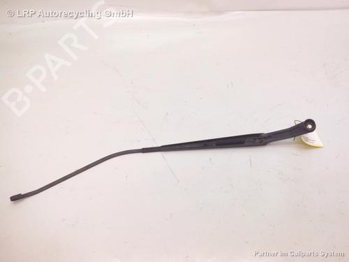 Used Front windshield wiper arm MAZDA 2 (DY) 1.4 (80 hp) 20584225