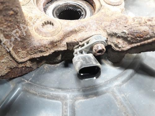 Left front steering knuckle VW GOLF PLUS V (5M1, 521) 1.9 TDI | BP20524222M25 