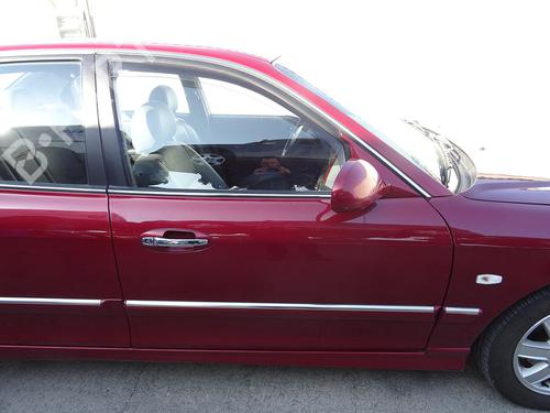 Used Right front door KIA MAGENTIS I (GD, MS) 2.5 V6 (169 hp) 20515378