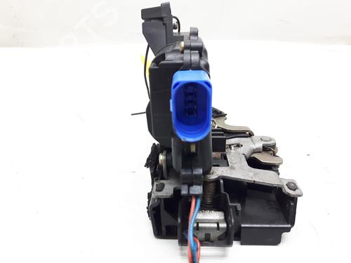 Front left lock VW POLO (9N_, 9A_) 1.2 | BP20516561C98 