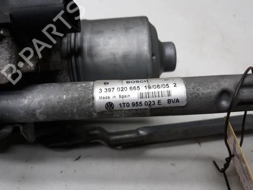 Used Front wiper motor VW TOURAN (1T1, 1T2) 1.9 TDI (105 hp) 20583920