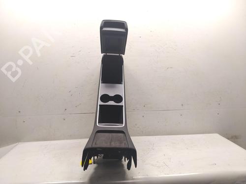 Armrest / Center console TESLA MODEL Y (5YJY) EV | BP31839596I20 