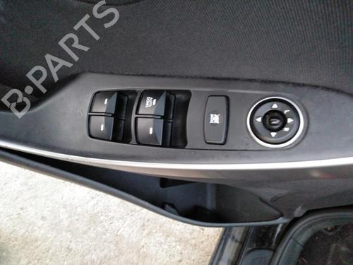 Left front driveshaft HYUNDAI i30 Estate (GD) 1.6 CRDi | BP31981852M38 