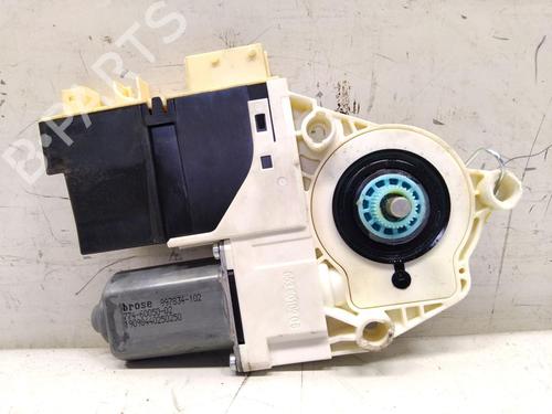 Used Left front window motor PEUGEOT 807 (EB_) 2.2 HDi (170 hp) 33055232