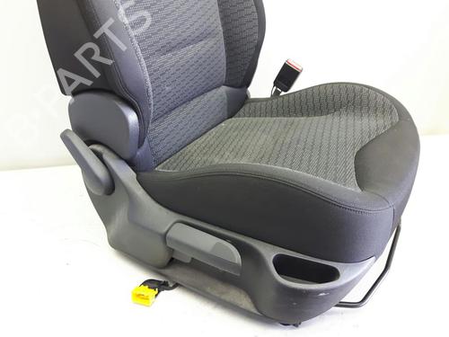 Right front seat PEUGEOT 308 SW I (4E_, 4H_) 2.0 HDi | BP20573249C16 