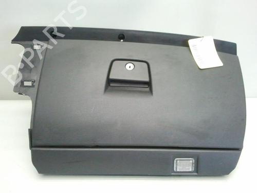 Used Glove box VOLVO C30 (533) 1.6 D (109 hp) 20549954