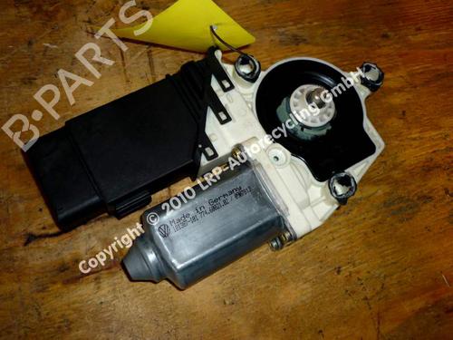 Used Left front window motor Left front window motor VW BORA I (1J2) 1.6 (101 hp) 20546180 20546180