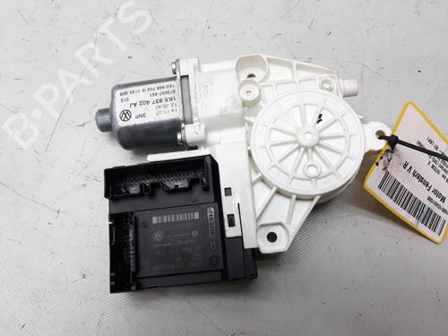 Used Right front window motor VW GOLF V Variant (1K5) 1.9 TDI (105 hp) 20562609