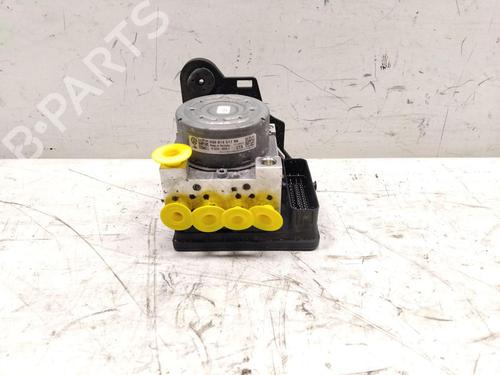 abs-pump-vw-golf-vii-5g1-bq1-be1-be2-2012-2013-2014-2015-2016-2017-2018-2019-2020-2021-31931910 main image