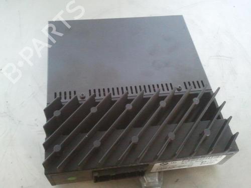 Used Electronic module BMW 1 (E87) 118 d (122 hp) 20582817
