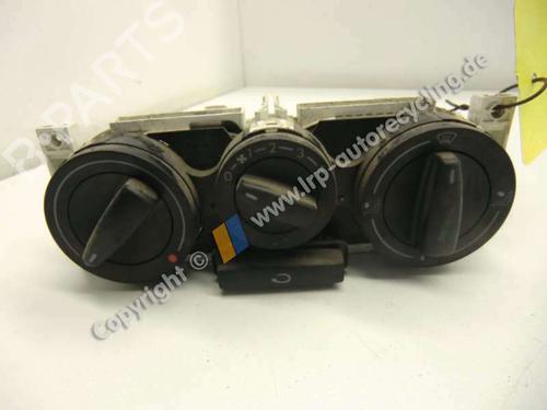 Used Climate control VW GOLF III (1H1) 1.4 (60 hp) 22652200