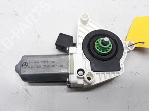 Used Left front window motor MERCEDES-BENZ CLS (C218) CLS 350 CDI / d (218.323) (265 hp) 20544498