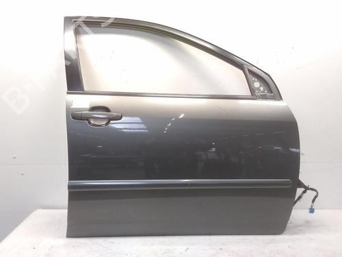 Used Right front door TOYOTA COROLLA Estate (_E12_) 1.4 VVT-i (ZZE120_, ZZE120R) (97 hp) 20515393