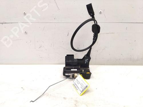 Fechadura frente esquerda Fechadura frente esquerda FORD FIESTA V (JH_, JD_) 1.4 16V (80 hp) 33833888 33833888