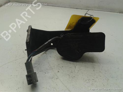 Used Engine mount NISSAN PRIMERA Hatchback (P11) 1.6 16V (99 hp) 20563502