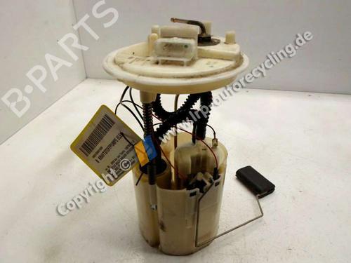 Used Fuel pump FIAT STILO Multi Wagon (192_) 1.6 16V (103 hp) 20558531