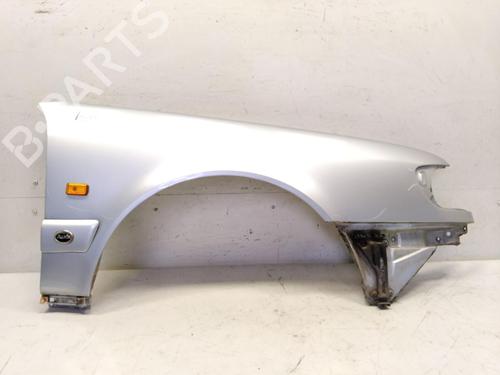Used Right front fenders AUDI 100 C4 Avant (4A5) 2.6 (150 hp) 28104623