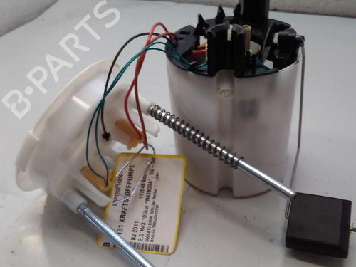 Used Fuel pump BMW 3 Touring (E91) 320 i (170 hp) 20526393