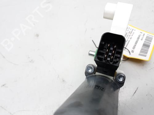 Right front window motor MERCEDES-BENZ CLS (C218) CLS 350 CDI / d (218.323) | BP20544708E20 