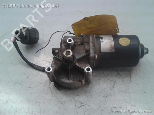 Used Front wiper motor BMW 3 Coupe (E36) 318 is (140 hp) 20586987