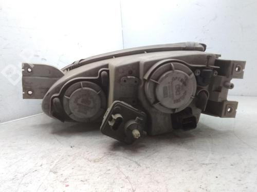 Right headlight HYUNDAI COUPE I (RD) 2.0 16V | BP20569442C29 