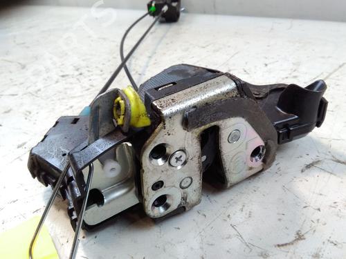 Front left lock TOYOTA RAV 4 III (_A3_) 2.0 4WD (ZSA30_, ZSA30R) | BP29194149C98 