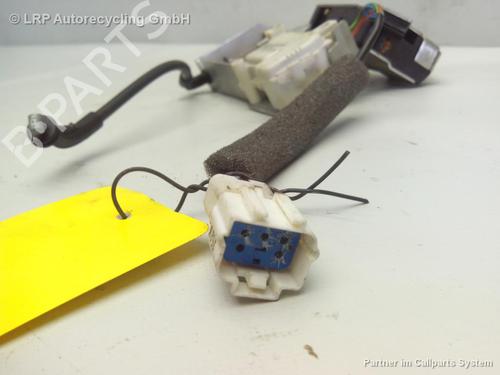 Tailgate lock FORD MONDEO III (B5Y) 2.5 V6 24V | BP20570128C101