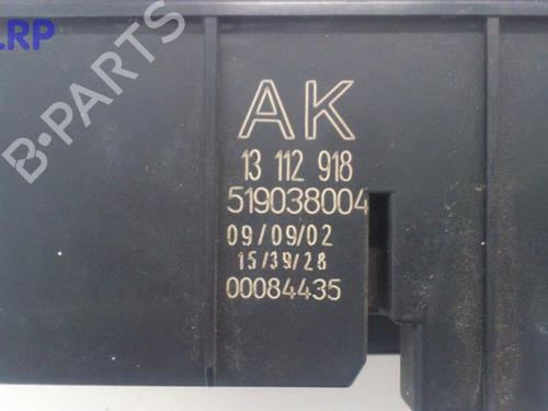 Used Fuse box OPEL VECTRA C GTS (Z02) 1.8 16V (F68) (122 hp) 20573007